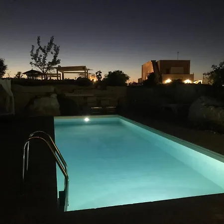 Masseria Gelsi Oda ve Kahvaltı Torre Chianca