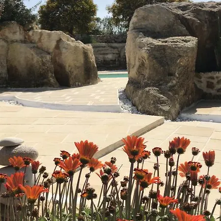 Masseria Gelsi Bed & Breakfast 3*