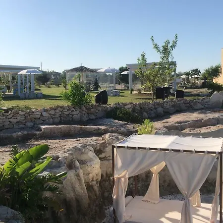 Masseria Gelsi 3* Torre Chianca